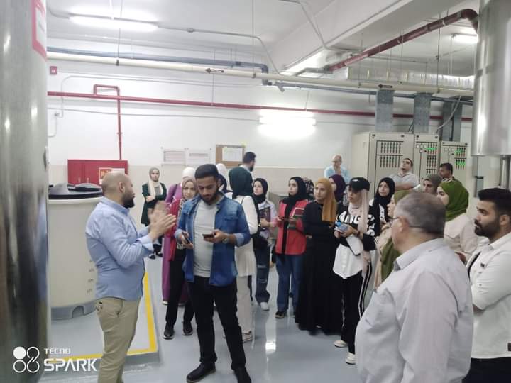 زيارة علمية لطلبة كلية الحصن الجامعية تخصص الهندسة  الكيميائية إلى شركة منير سختيان للادوية MSPharma _صور