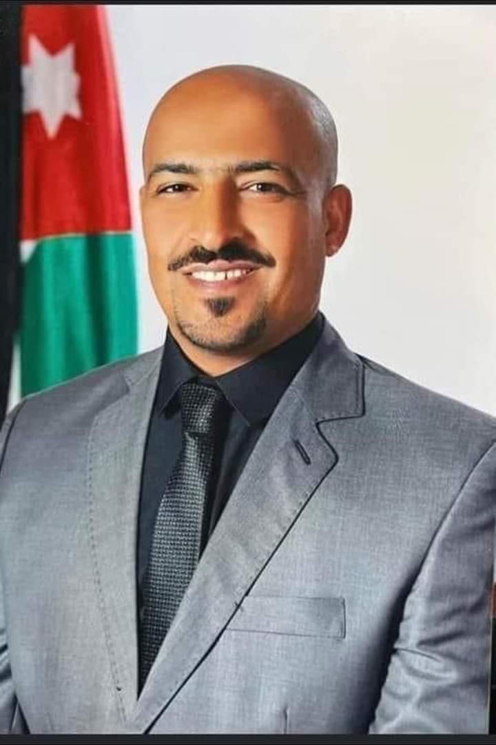 رئيس بلدية أم الرصاص يعزي بوفاة رئيس دولة الإمارات الشيخ خليفة بن زايد آل نهيان.