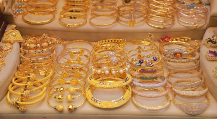 تجار الذهب ارتفاع طلب الأردنيين على المعدن الأصفر محليا