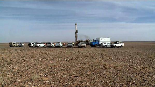 توقّع إنجاز المرحلة 1 من مشروع التنقيب عن الفوسفات بحوض الريشة قبل موعدها بعام