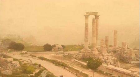 الاحد .. انخفاض ملموس على درجات الحرارة وتحذير من الغبار