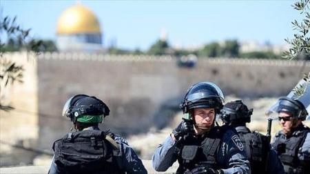 الاحتلال يعلن حالة التأهب وينشر آلاف العناصر في القدس