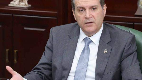 الهواري: ندرس إعادة فتح باب استقبال المرضى من ليبيا وتونس