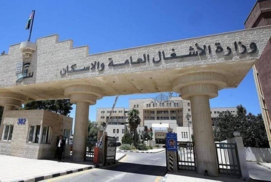 الأشغال: جميع الطرق في المملكة سالكة باستثناء الرويشد سالك بحذر