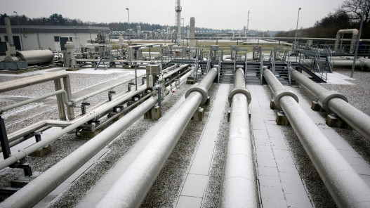 إيران تنظر في تصدير الغاز الطبيعي إلى أوروبا