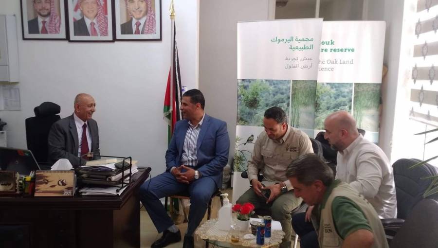 القضاة وابو عرابي وعبيدات يتفقدون غابات اليرموك للوقوف على الاضرار الناتجة عن الحريق