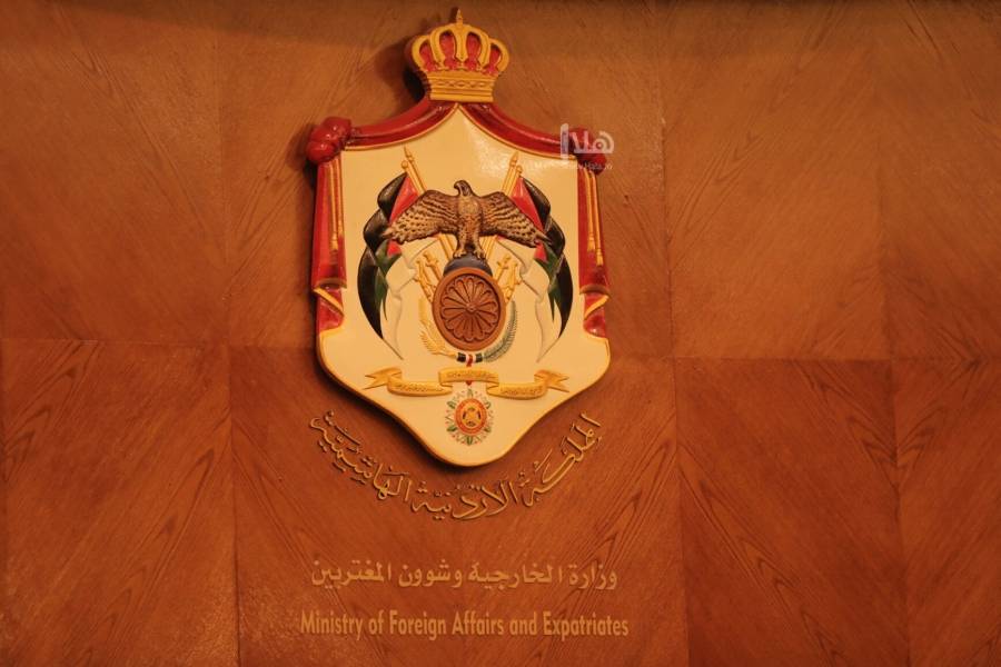 “الخارجية” توضّح حول اختيار ملحقين دبلوماسيين جدد