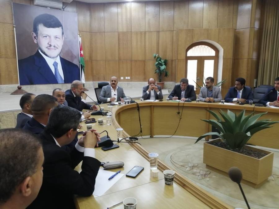 اجتماع موسع لمحافظ اربد لمناقشة التحضيرات والترتيبات للاحتفال بعيد الاستقلال 76