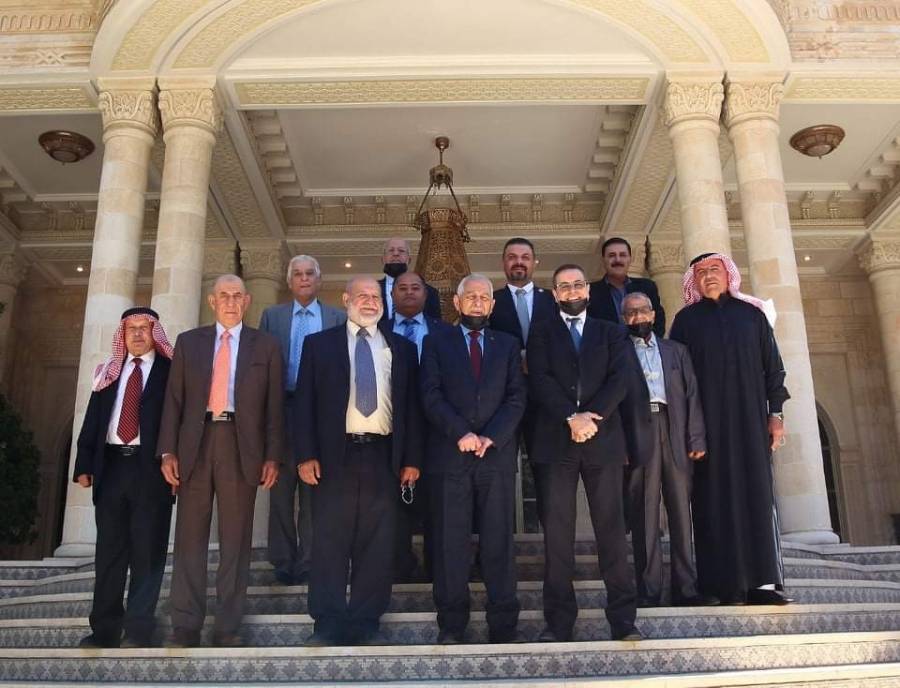 يوسف العيسوي يلتقي ممثلي وجهاء واهالي جمعية ابوديس....صور