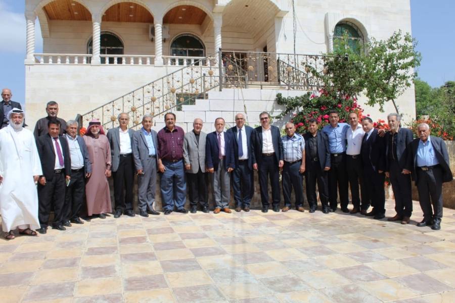 الشريدة  يحاضر حول السياحة البيئية في محافظة عجلون.