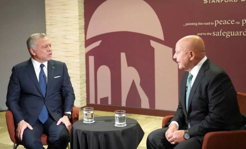 الملك : أمامنا تصعيد محتمل للمشكلات على حدودنا