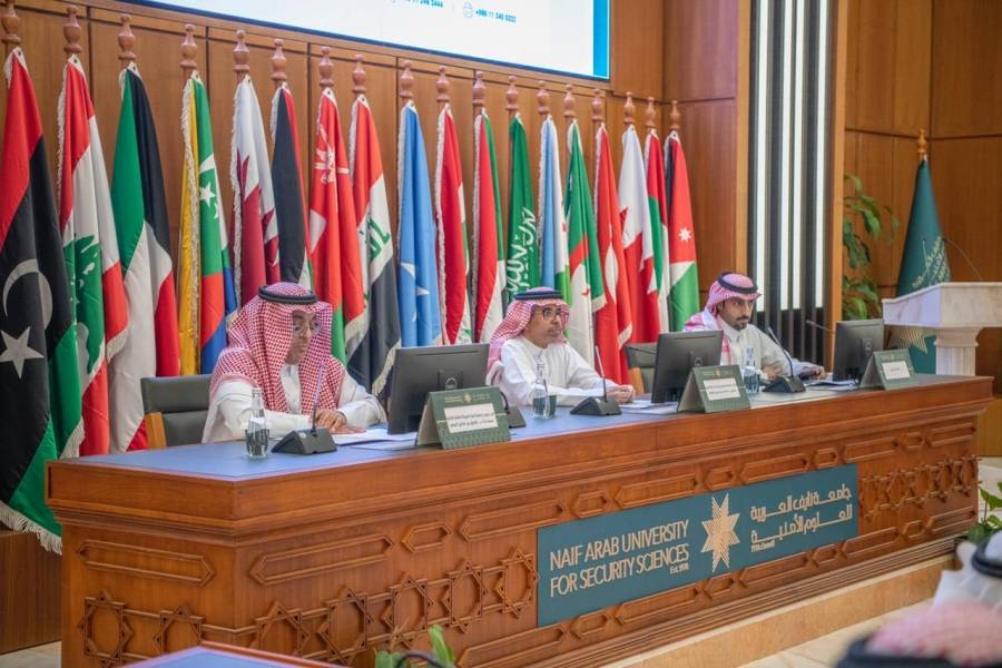 الرياض تحتضن اجتماعا عربيا للتصدي للجرائم الإلكترونية ...صور