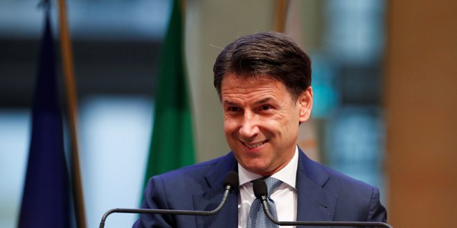 سياسي إيطالي يرفض إرسال أسلحة لأوكرانيا