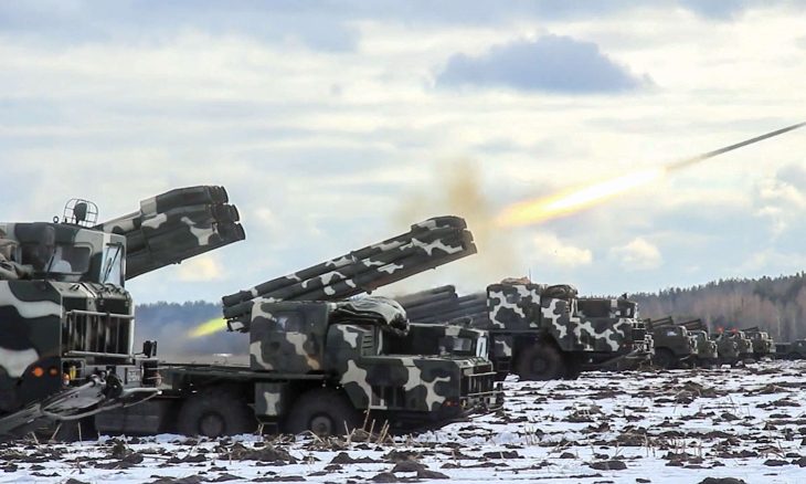 رئيس هيئة الاركان للجيش الاوكراني:  الجيش الروسي يقصف بالهاون و المدفعية  والصواريخ والطائرات  لتدمير تحصينات الجيش الاوكراني