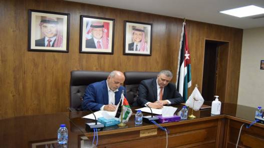 مؤسّسة التدريب المهني: اتفاقية تدريب على تصنيع مواد أنظمة الجدران الجافة