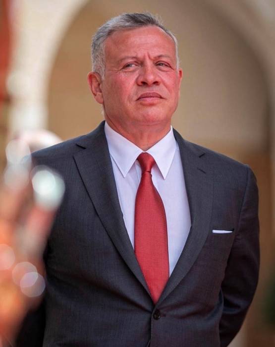 عشيرة العقاربة تهنئ جلاله الملك عبدالله الثاني بمناسبة عيد الاستقلال السادس والسبعين