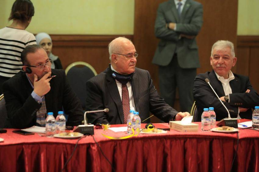 روزيل من الأردنية: نصف الأمريكيين يرفضون تعامل بايدن مع أوكرانيا وروسيا