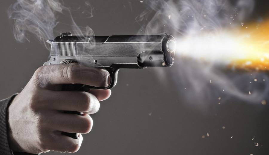 مراهق  يحول حفل زفاف إلى مأتم في مصر