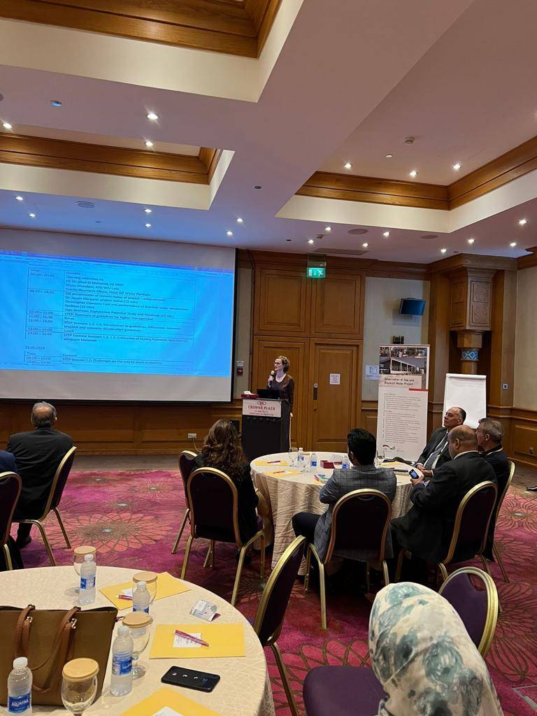 المياه : ورشة فنية متخصصة لاطلاق ارشادات تخطيط وادارة مشاريع تحلية المياه بمشاركة خبراء ومختصين ...صور