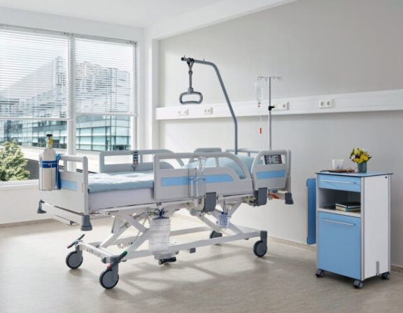 إربد.. بحث إنشاء مركز للسرطان يغطي الشمال