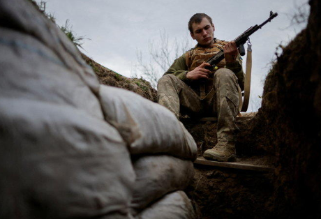 أوكرانيا: لا تنازلات لروسيا مقابل وقف إطلاق النار