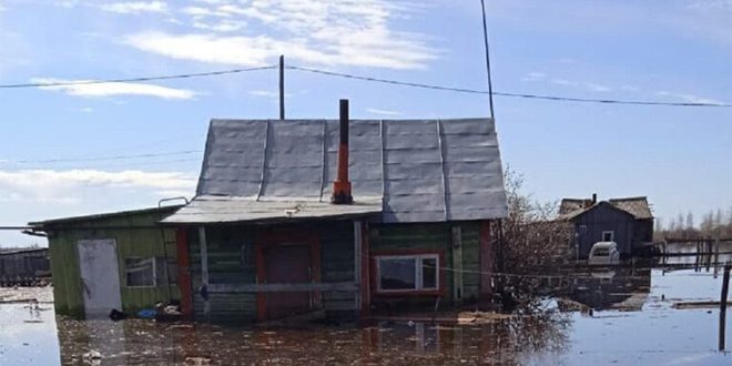 السلطات الروسية تفرض حالة الطوارئ في ياكوتسك بسبب الفيضانات
