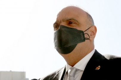 أهالي إربد والأغوار الشمالية يستهجنون التعيينات الأخيرة في البلديات..ويطالبون الخصاونة بالتدخل