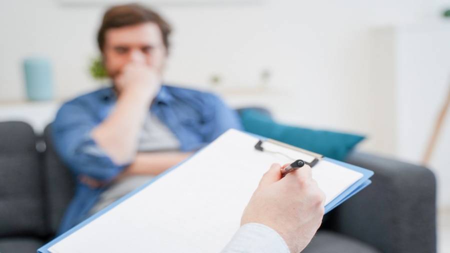 200 ألف أردني راجعو عيادات الطب النفسي التابعة لوزارة الصحة خلال العام الماضي