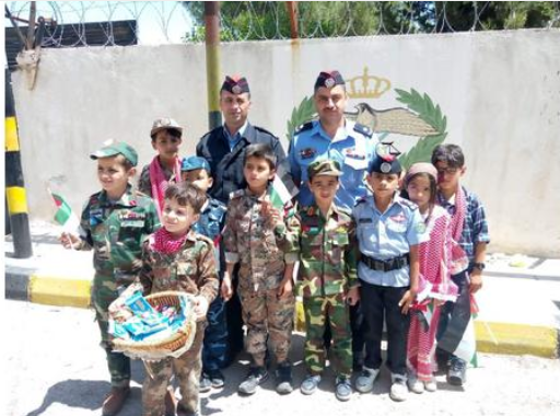 عجلون : مشاركة فاعلة للشرطة المجتمعية باحتفالات الاستقلال مع المدارس