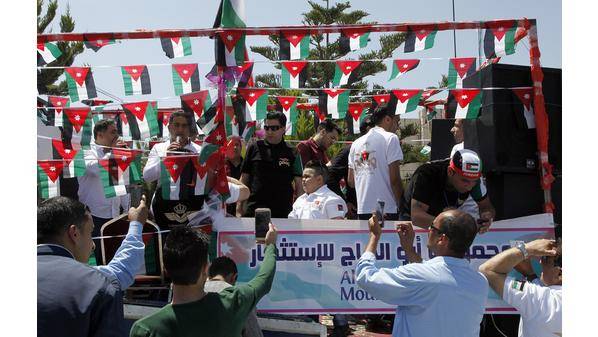 إليكم برنامج فعاليات احتفالات عيد الاستقلال الـ 76 الجمعة  تفاصيل