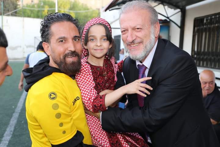 بلدية اربد تتوج ببطولة الإستقلال لخماسي الكرة_صور