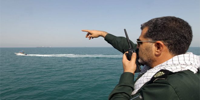الحرس الثوري الإيراني: احتجاز ناقلتي نفط يونانيتين في الخليج