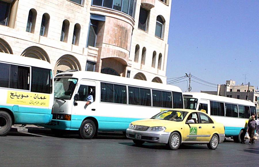 أعداد وسائط النقل العام تنخفض 6.6