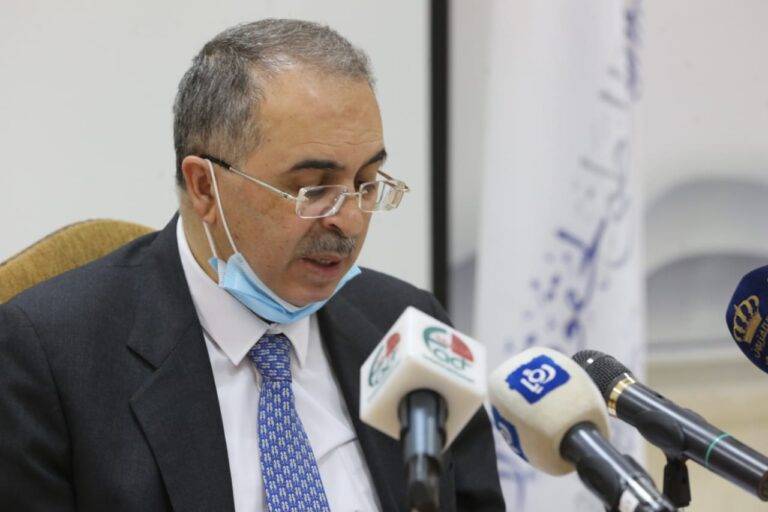 العرموطي : “كف يدي عن العمل ليس من اختصاص مجلس الأمناء”