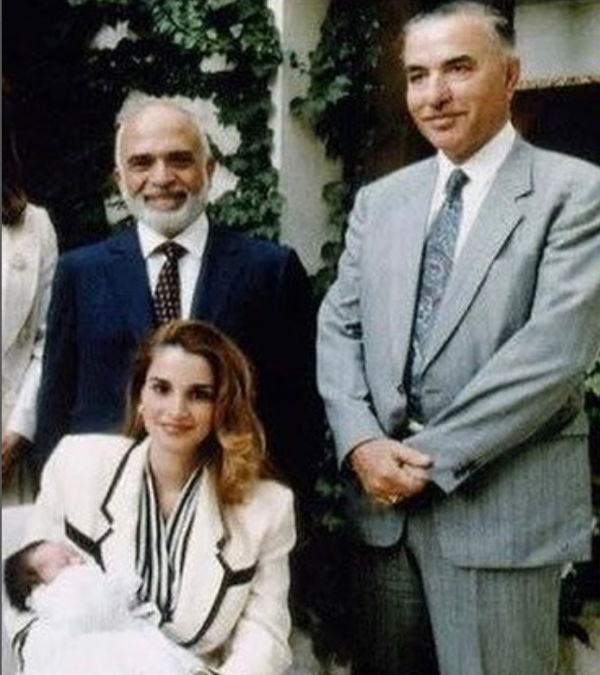 ولي العهد ينعى جده .. برحيلك فقدنا رجلاً محبّاً لكل من حوله