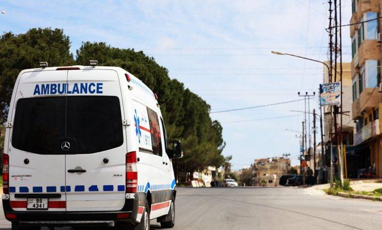 حادث تصادم على طريق المطار قرب سوبر ماركت 911