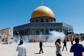 النائب حينا:المساس بالاقصى اعتداء على مسلمي العالم