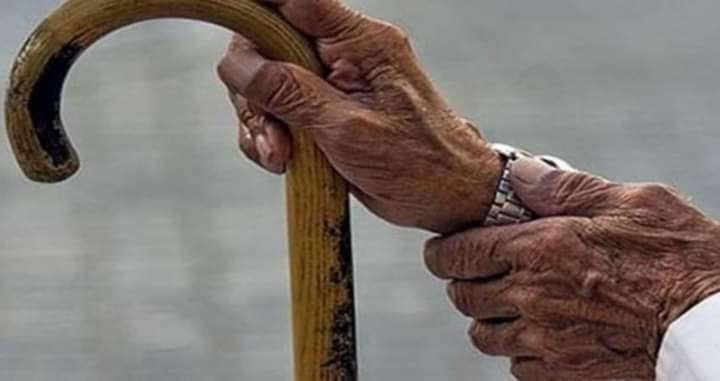 مسنة اردنية تستنجد على الهواء: خذوني ع دار المسنيين