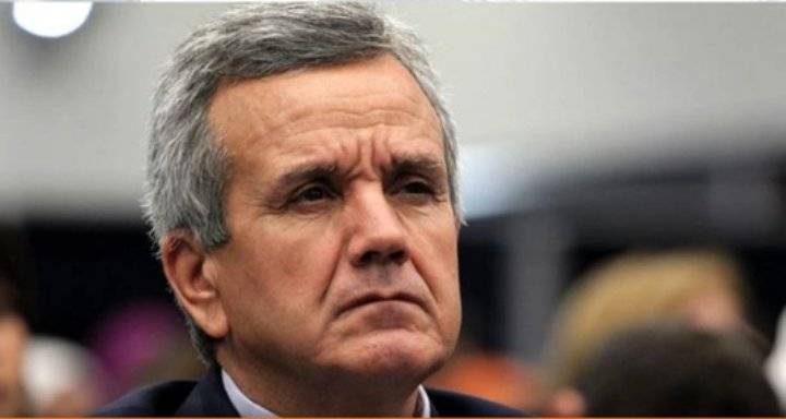 وزير الصحة الجزائري يوقف مدير المستشفى الجامعي بولاية عنابة