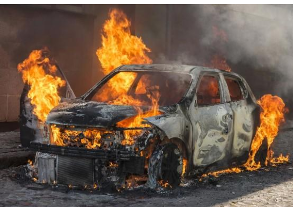 تحذير أمني.. 4 أسباب تؤدي لاشتعال مركبتك