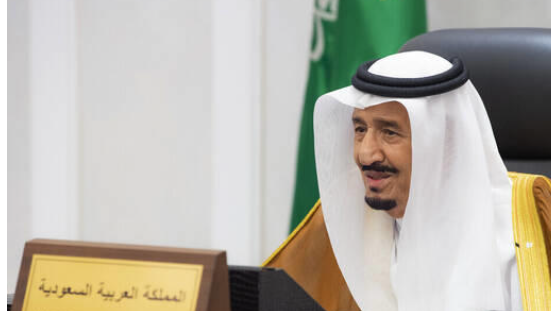 العاهل السعودي يصدر جملة من الأوامر الملكية الجديدة