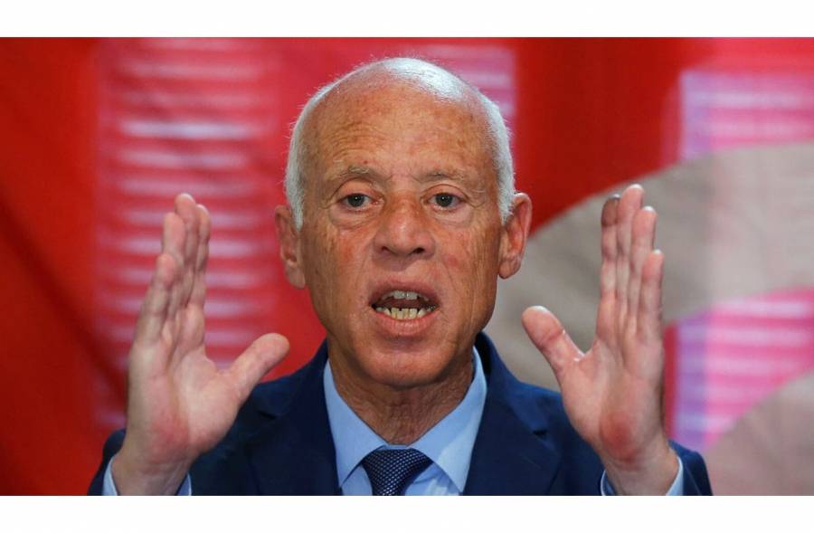 الرئيس قيس سعيد يرفض ملاحظات لجنة البندقية ويطالب أعضائها بمغادرة تونس