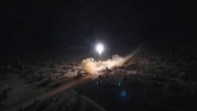 سقوط صاروخين قرب المدخل الجنوبي لقاعدة عين الأسد العراقية