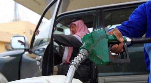 العزام: لو اعتمدنا الأسعار العالمية لارتفع البنزين 27 قرشا