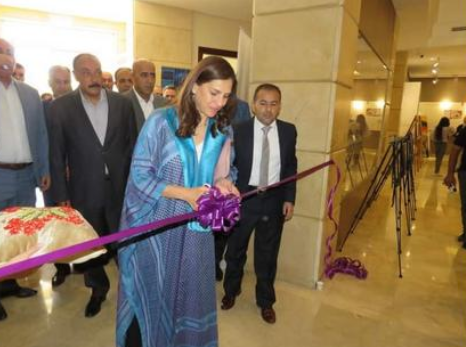 الأميرة رجوة ترعى معرضاً فنياً للأطفال في جرش _صور