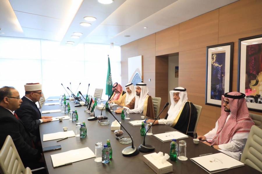 وزير الحج والعمرة السعودي يلتقي عددًا من ممثلي الشركات الأردنية للحج والعمرة
