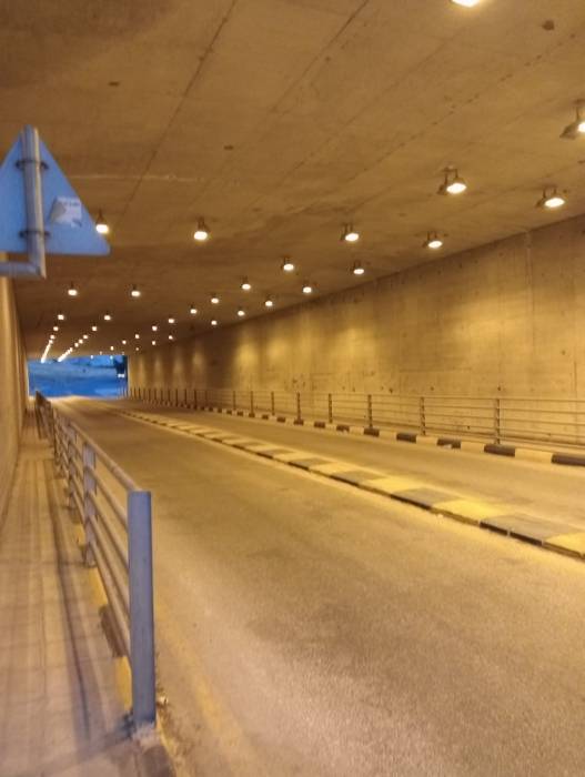 الاشغال تنير نفق منطقة هام في اربد