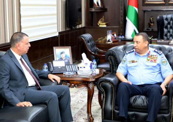 الفرايه والحواتمة يبحثان المستجدات الأمنية