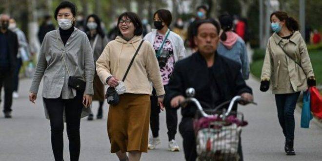 الحياة تدب في شنغهاي بعد رفع قيود كورونا