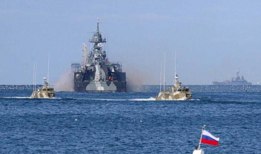 عاجل ..تدريبات عسكرية روسية بمشاركة  40 سفينة وطائرات حربية مقاتلة في المحيط الهادي